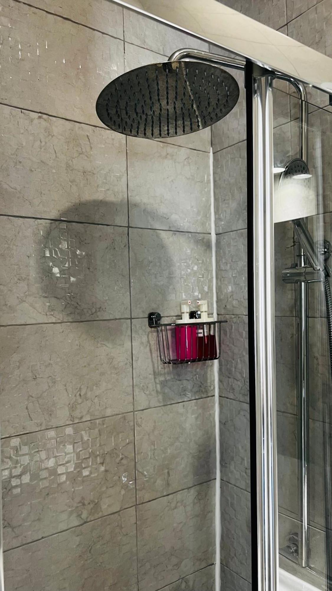 Suites Antonio Pedro Lissabon Buitenkant foto