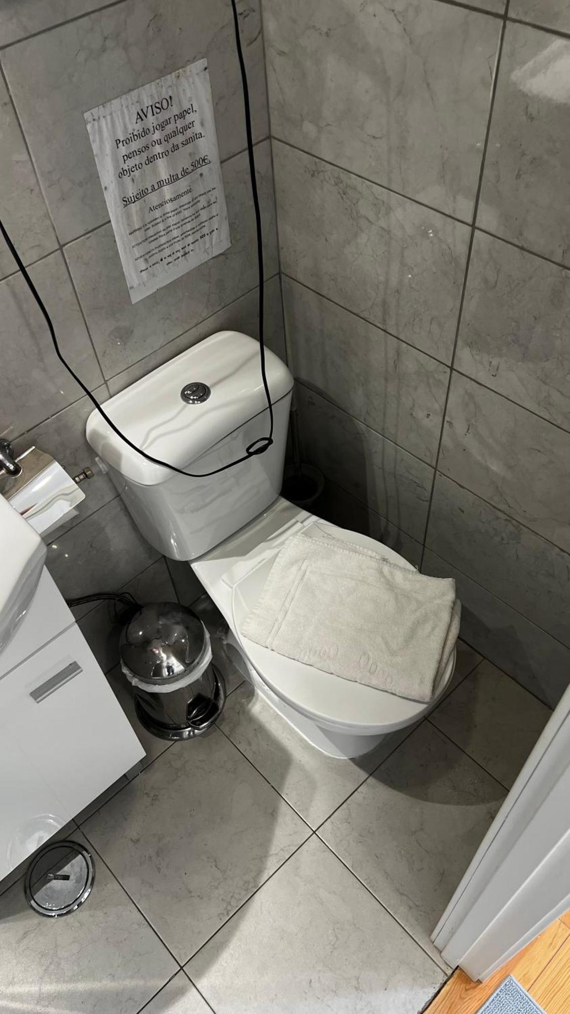 Suites Antonio Pedro Lissabon Buitenkant foto
