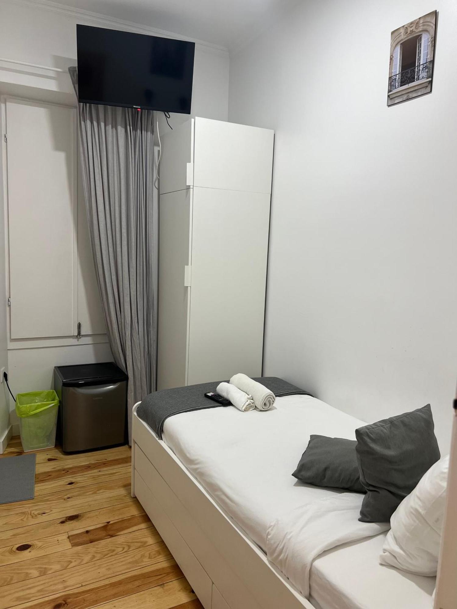 Suites Antonio Pedro Lissabon Buitenkant foto
