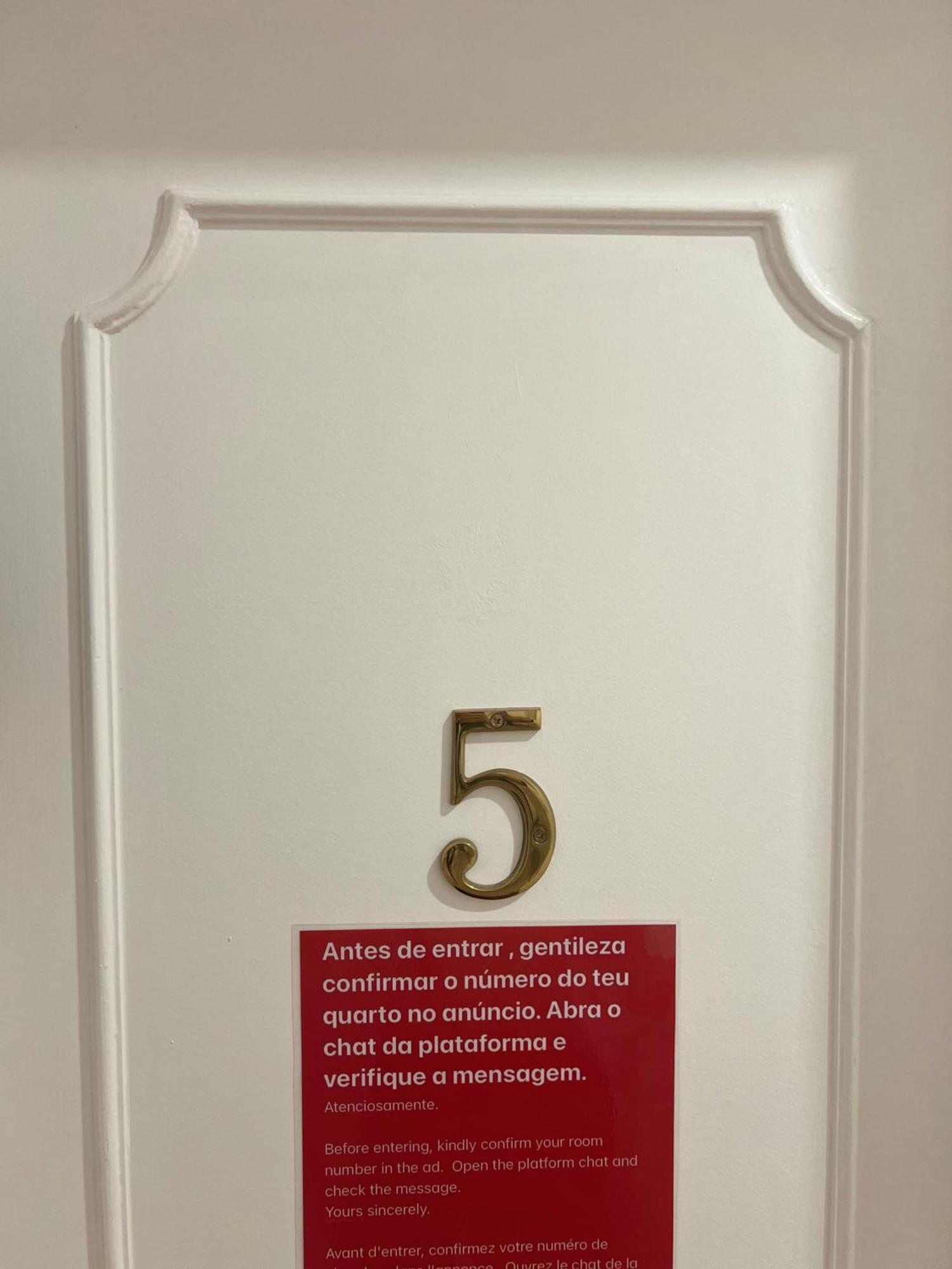 Suites Antonio Pedro Lissabon Buitenkant foto