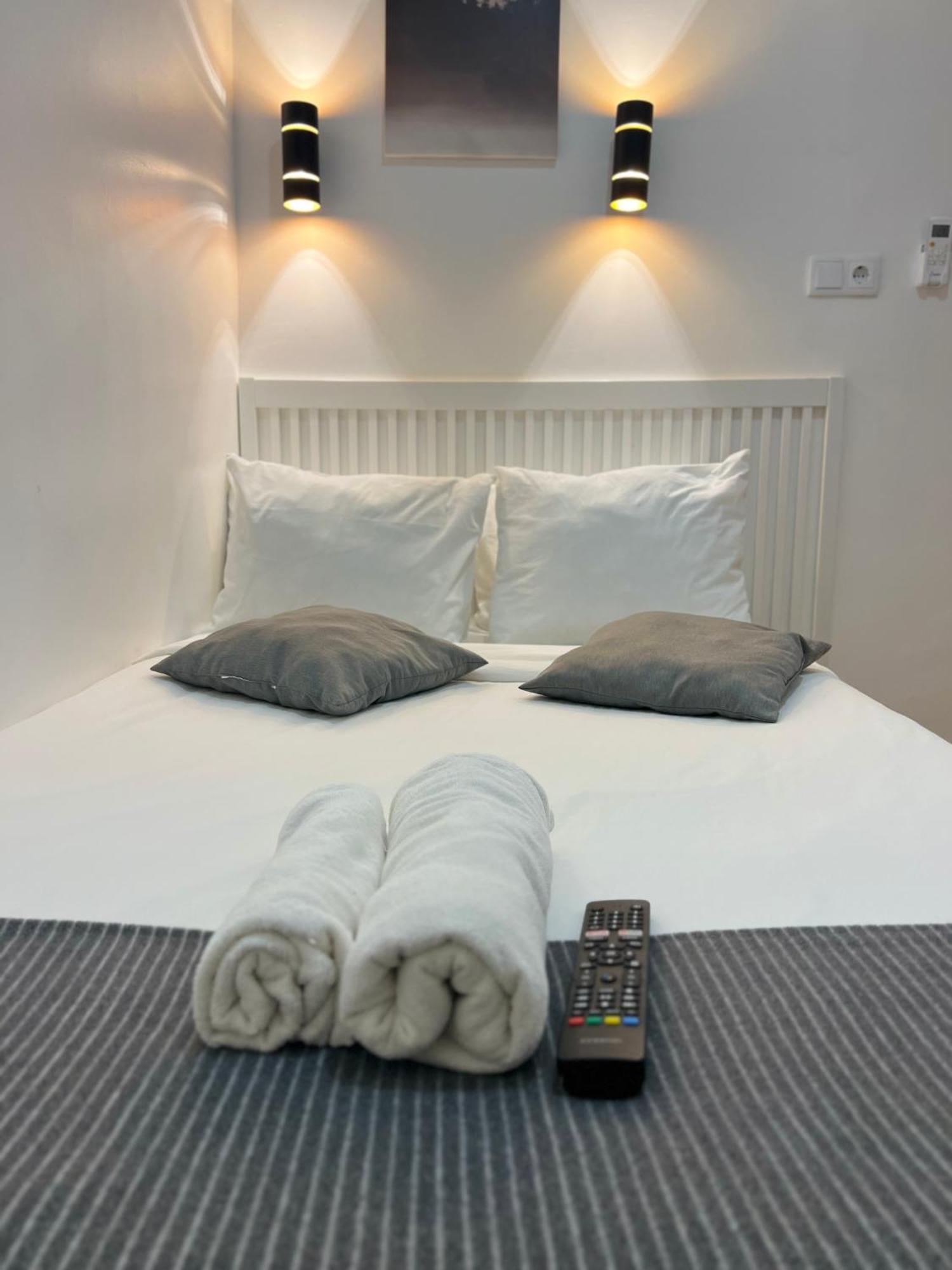 Suites Antonio Pedro Lissabon Buitenkant foto